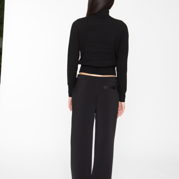 CASHMERE TURTLENECK SWEATER - Picture 9 of 10